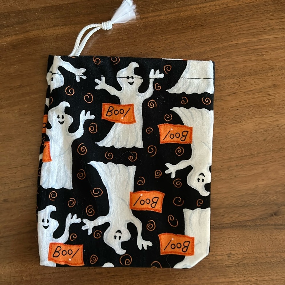 Halloween treat/gift card bag